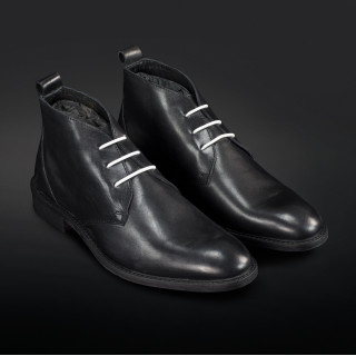 Runde, tynde "No-Tie" specielt lavet til pæne sko. vil forvandle almindelige sko til slip-ons samtidig med, at det klassiske look bevares.